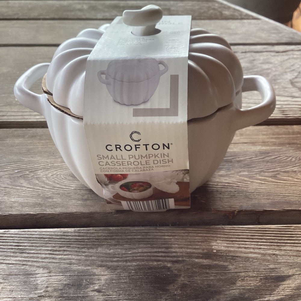 Crofton Pumpkin Casserole Dish in white